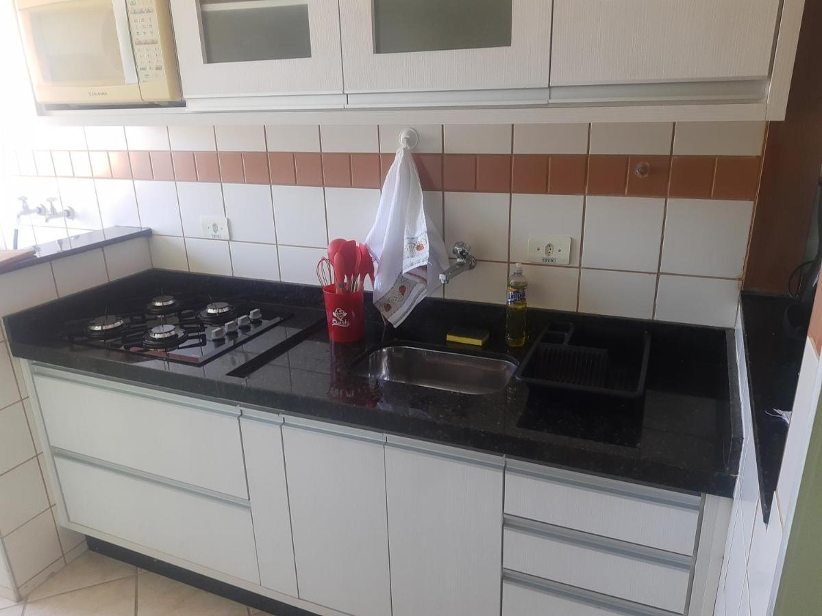 Apartamento Charmoso A 50M Da Praia Карагуататуба Екстериор снимка