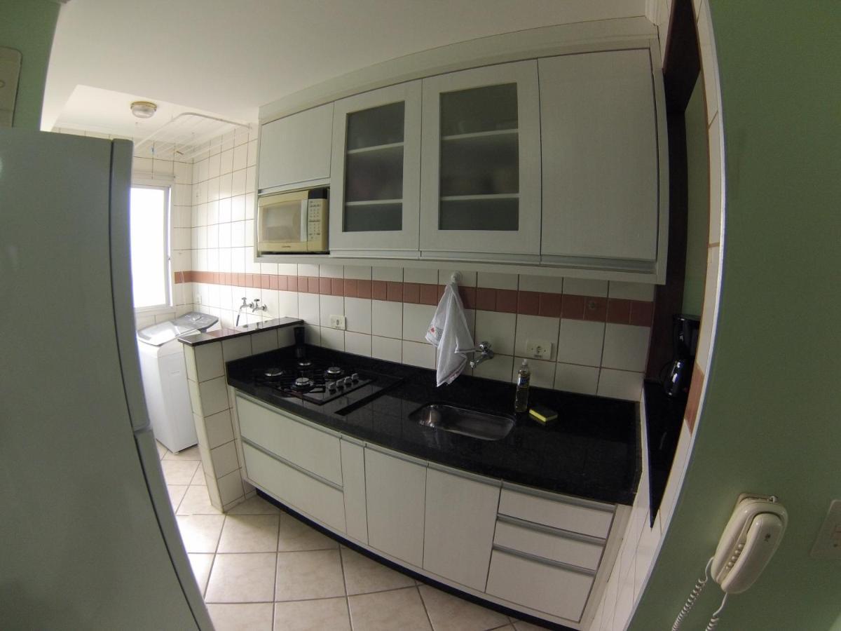 Apartamento Charmoso A 50M Da Praia Карагуататуба Екстериор снимка